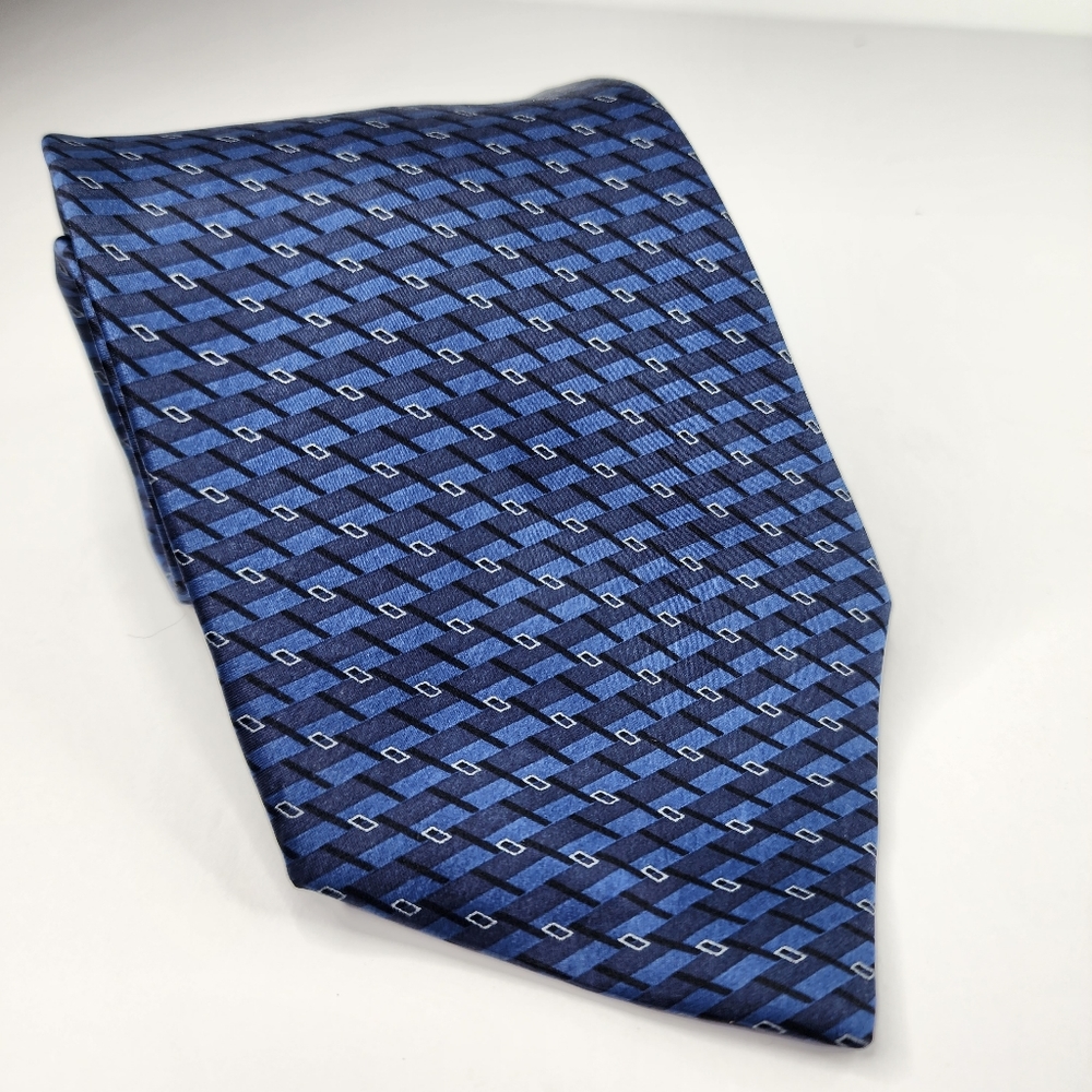 ZYLOS Blue Silk Tie.